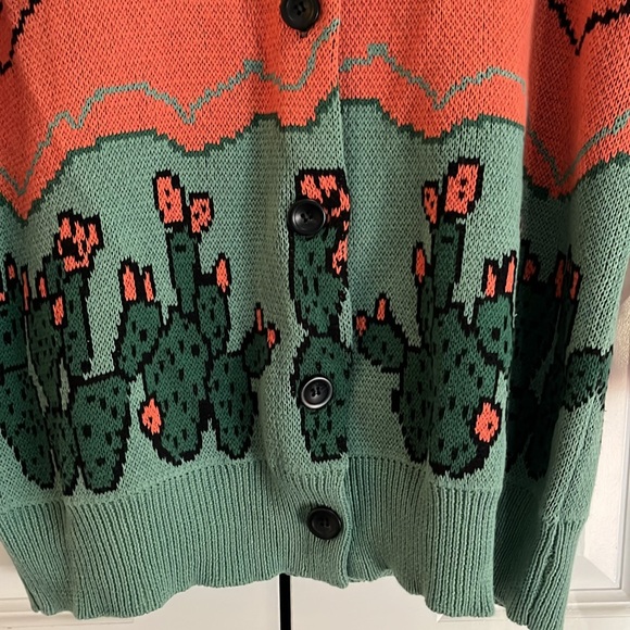 Ladies sweater cardigan - Picture 3 of 10